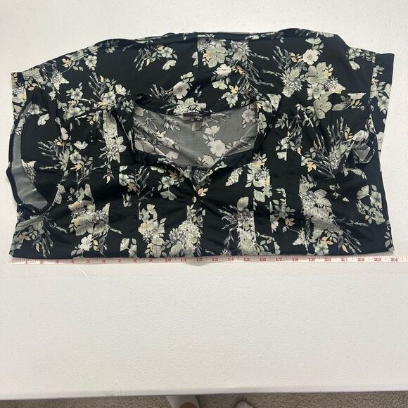 Cocomo Woman Black Floral Blouse 2X Button Front Ruffle Sleeve Lightweight Top - Picture 8 of 10